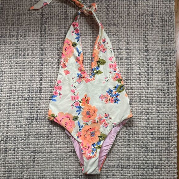 NWOT Maaji Halter Floral One Piece Swimsuit Medium - Picture 1 of 5